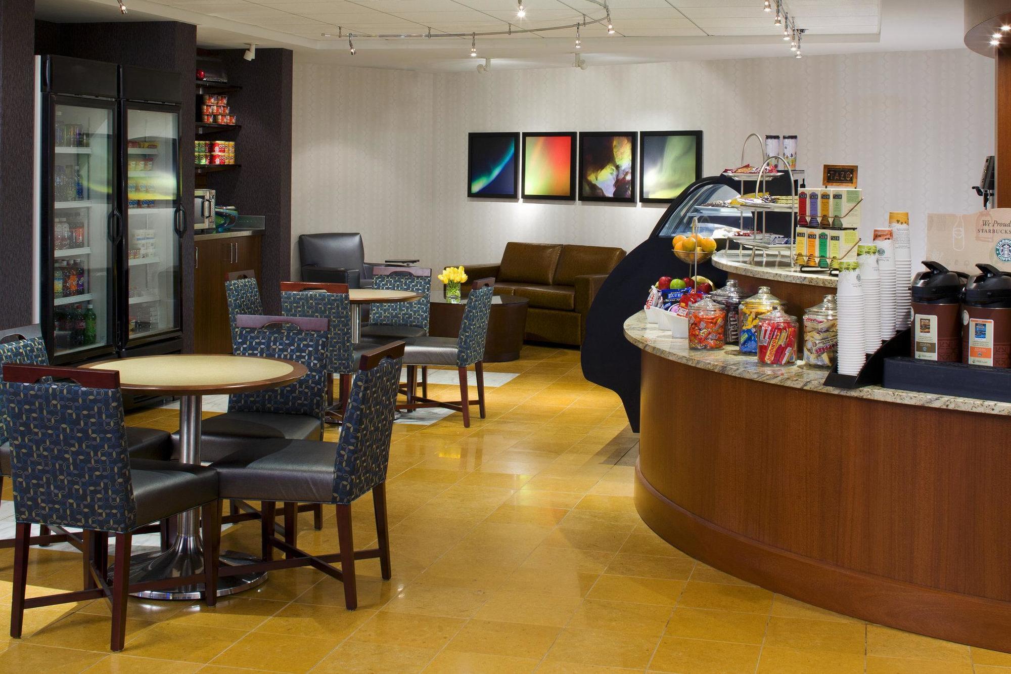 Sheraton Cleveland Airport Hotel Ngoại thất bức ảnh