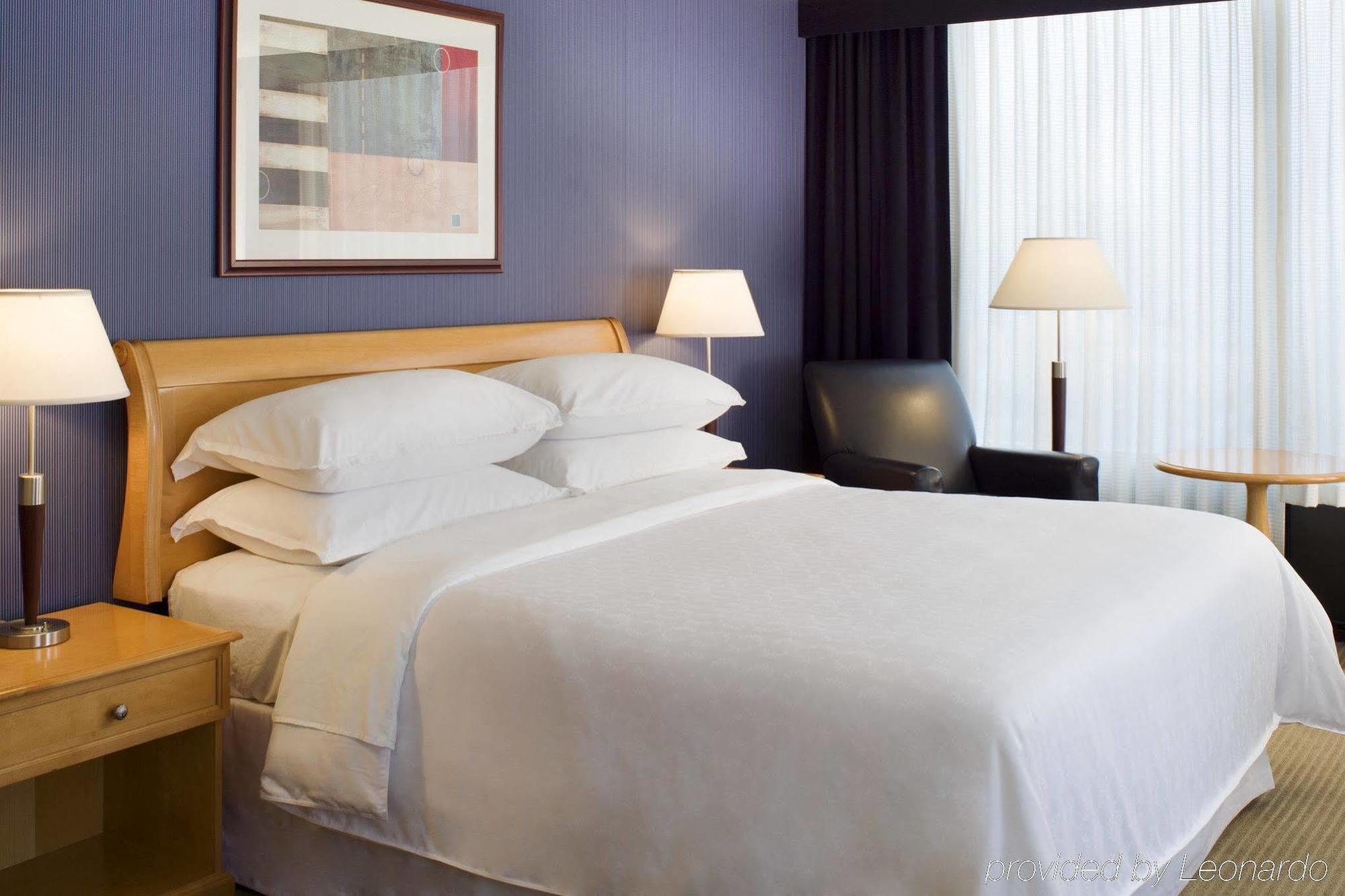 Sheraton Cleveland Airport Hotel Ngoại thất bức ảnh